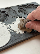 Load image into Gallery viewer, Frames 3 IOD Mould
