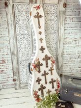 Load image into Gallery viewer, Le Croix IOD Mould
