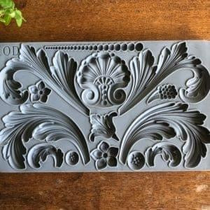 Acanthus Scroll Mould