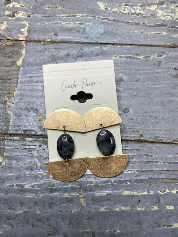 Gold circle Earrings