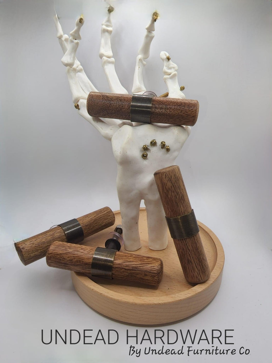 Wooden T Hardware